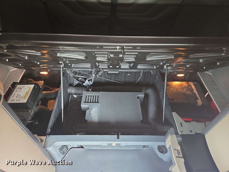 image for item FB9386 2018 Freightliner Cascadia125 semi truck