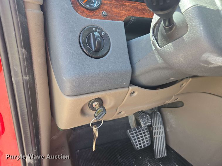 image for item FB9387 2018 Freightliner Cascadia 125 semi truck