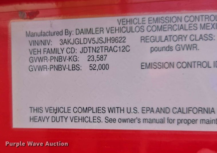 image for item FB9387 2018 Freightliner Cascadia 125 semi truck