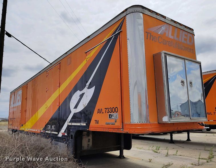 image for item IP9557 1997 Featherlite dry van trailer