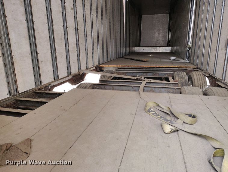 image for item IP9557 1997 Featherlite dry van trailer