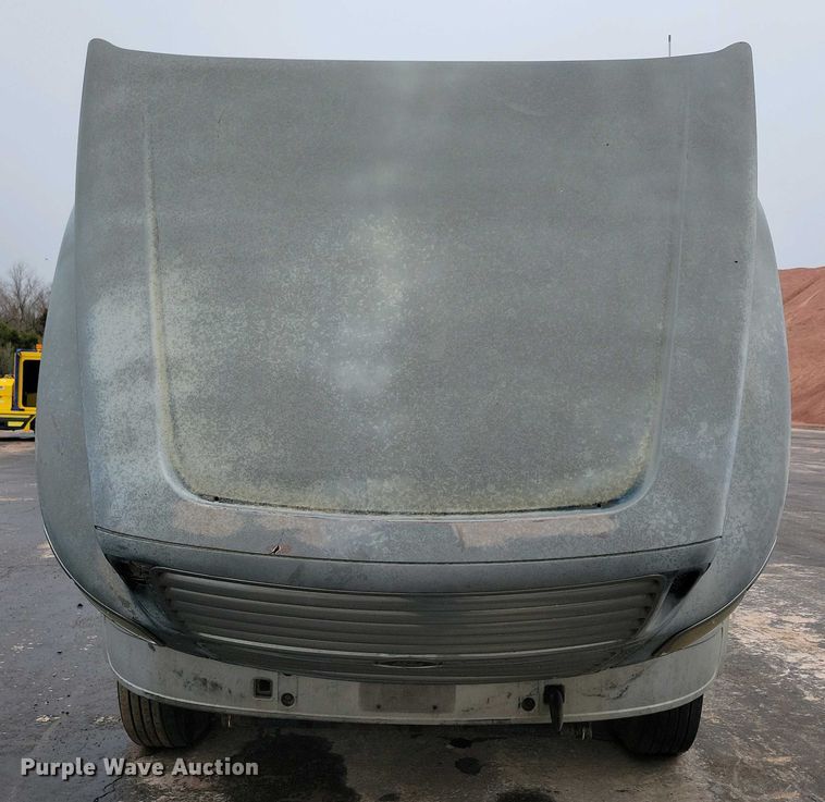 image for item NV9810 1998 Ford AT9522 semi truck