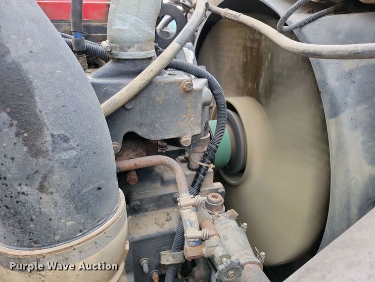 image for item NV9810 1998 Ford AT9522 semi truck