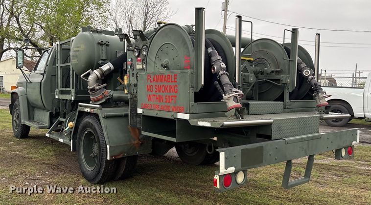 image for item OB9613 1987 Chevrolet C6500 fuel / lube truck