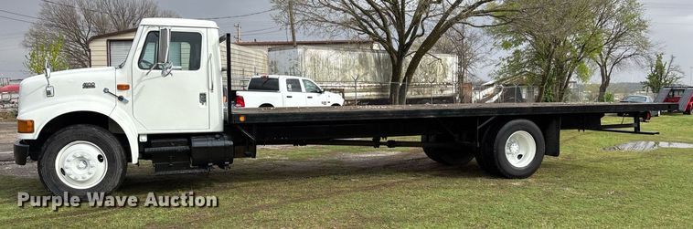 image for item OB9615 1993 International 4700 flatbed truck
