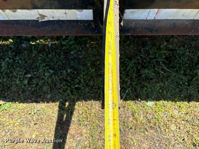 image for item OB9672 1989 Talbert TDW-30-SRG lowboy equipment trailer