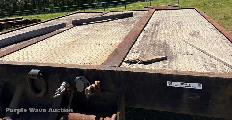 image for item OB9672 1989 Talbert TDW-30-SRG lowboy equipment trailer