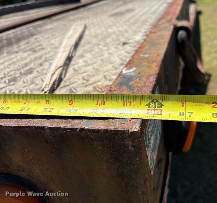 image for item OB9672 1989 Talbert TDW-30-SRG lowboy equipment trailer