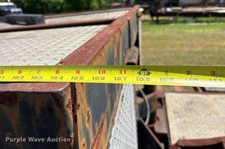 image for item OB9672 1989 Talbert TDW-30-SRG lowboy equipment trailer