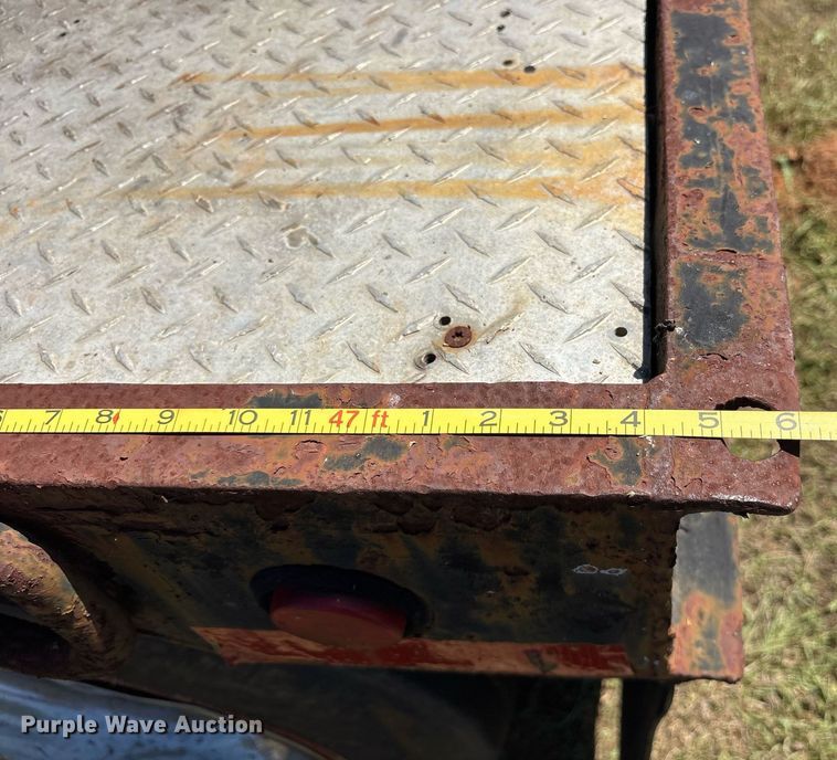 image for item OB9672 1989 Talbert TDW-30-SRG lowboy equipment trailer