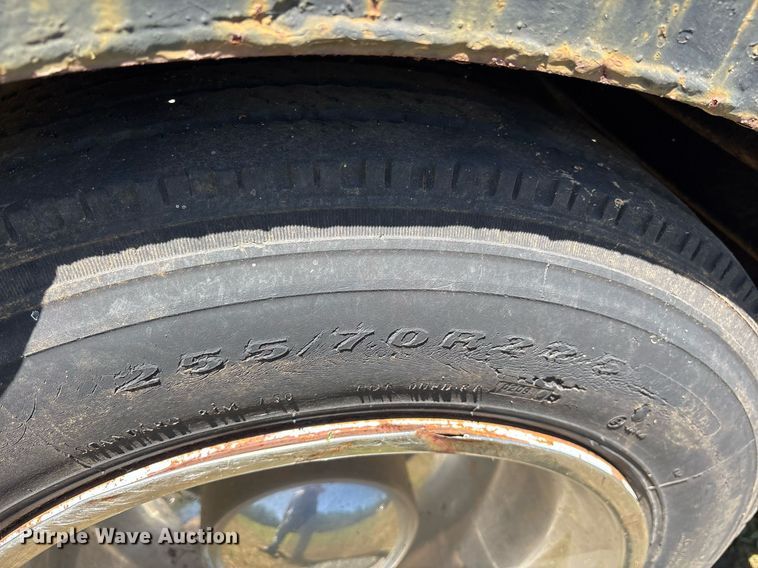 image for item OB9672 1989 Talbert TDW-30-SRG lowboy equipment trailer