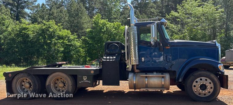 image for item OB9673 2007 International 5900i SFA winch truck