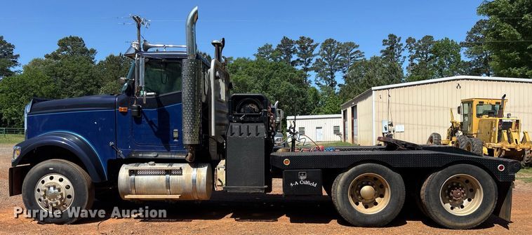 image for item OB9673 2007 International 5900i SFA winch truck