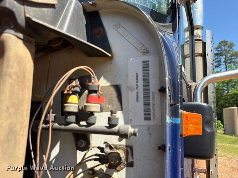 image for item OB9673 2007 International 5900i SFA winch truck