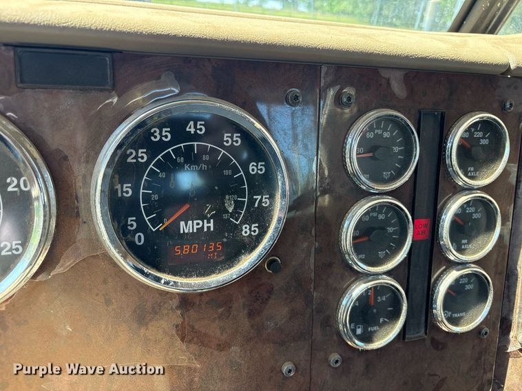 image for item OB9673 2007 International 5900i SFA winch truck