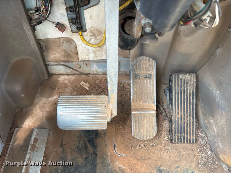 image for item OB9673 2007 International 5900i SFA winch truck