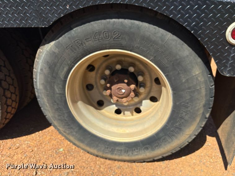 image for item OB9673 2007 International 5900i SFA winch truck