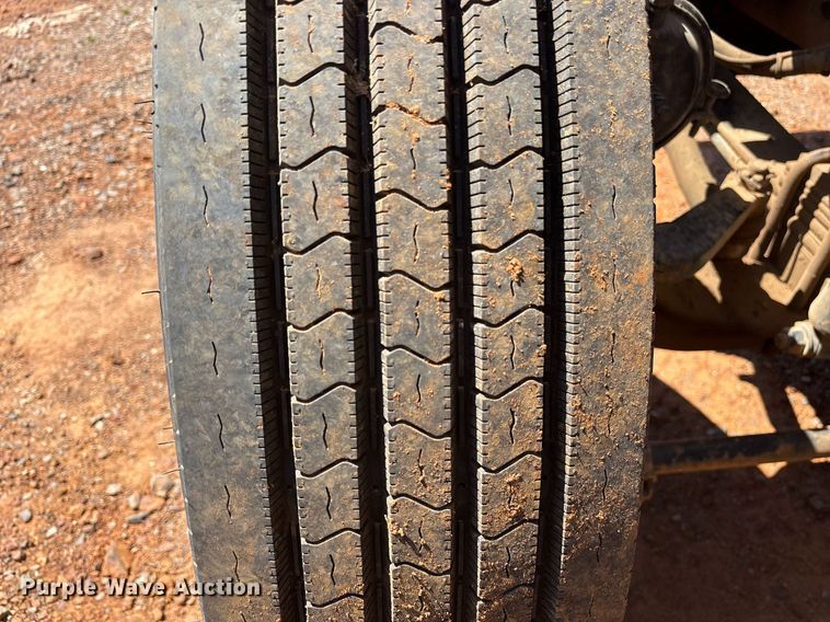 image for item OB9673 2007 International 5900i SFA winch truck