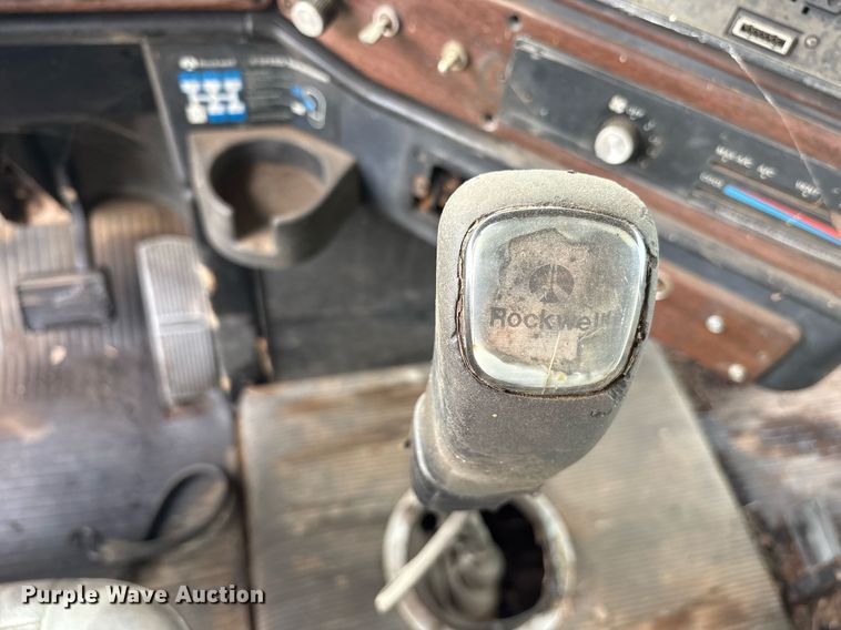 image for item OB9679 1991 Freightliner Conventional semi truck