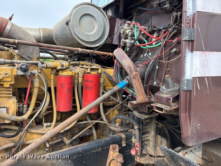 image for item OB9679 1991 Freightliner Conventional semi truck