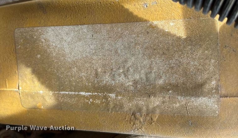 image for item OB9679 1991 Freightliner Conventional semi truck