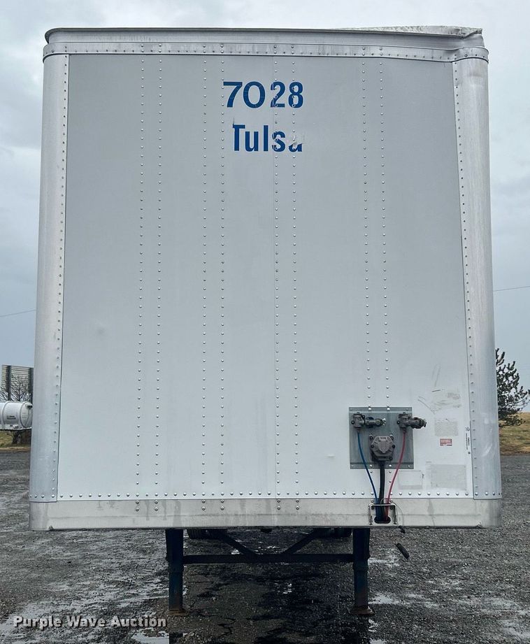 image for item OM9224 2005 Wabash dry van trailer