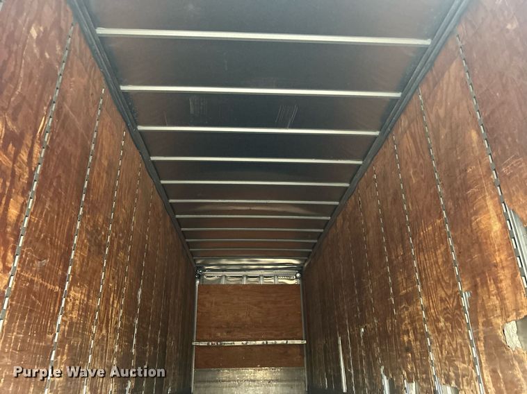 image for item OM9224 2005 Wabash dry van trailer