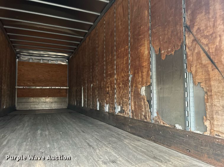 image for item OM9224 2005 Wabash dry van trailer