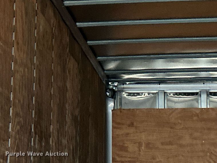 image for item OM9224 2005 Wabash dry van trailer