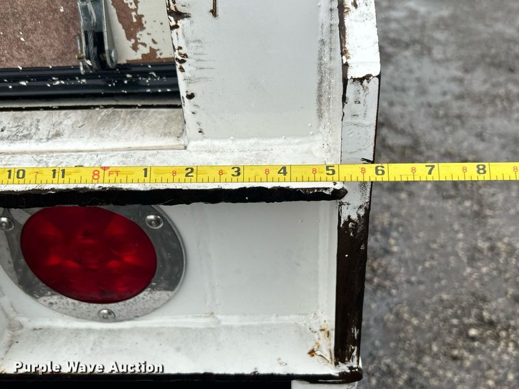 image for item OM9224 2005 Wabash dry van trailer