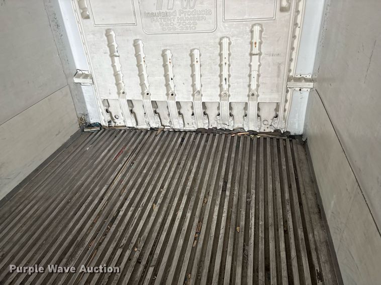 image for item YA0264 2013 Wabash RFALHSA refrigerated van trailer