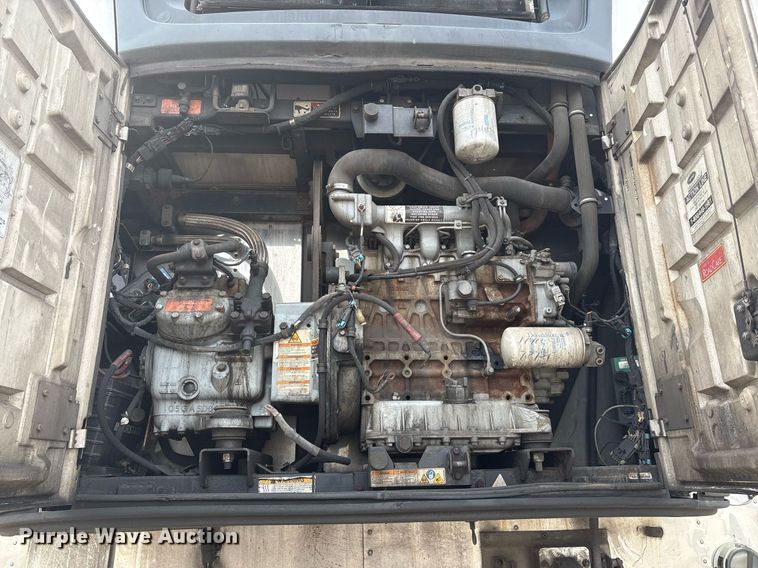 image for item YA0264 2013 Wabash RFALHSA refrigerated van trailer