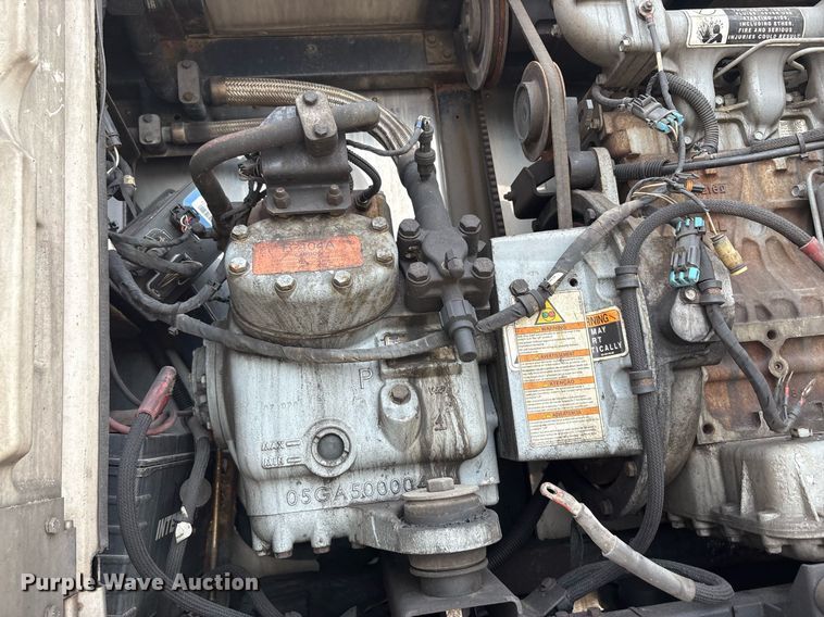 image for item YA0264 2013 Wabash RFALHSA refrigerated van trailer