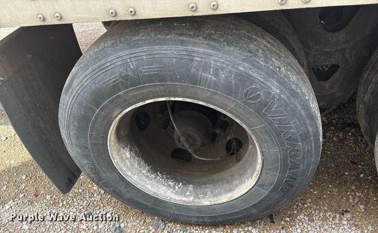 image for item YA0264 2013 Wabash RFALHSA refrigerated van trailer