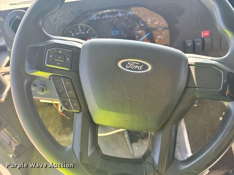 image for item YA0314 2021 Ford delivery truck