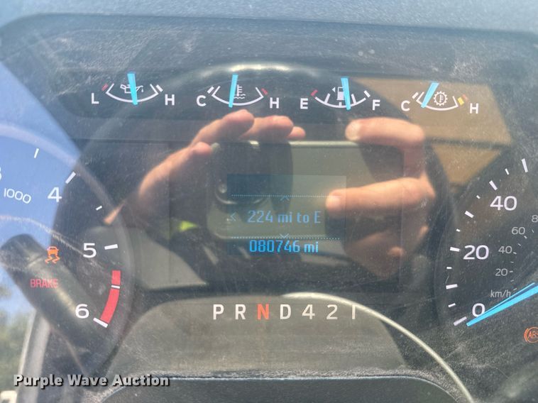 image for item YA0314 2021 Ford delivery truck