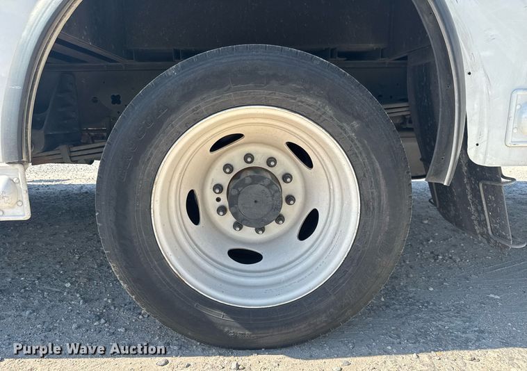 image for item YA0314 2021 Ford delivery truck