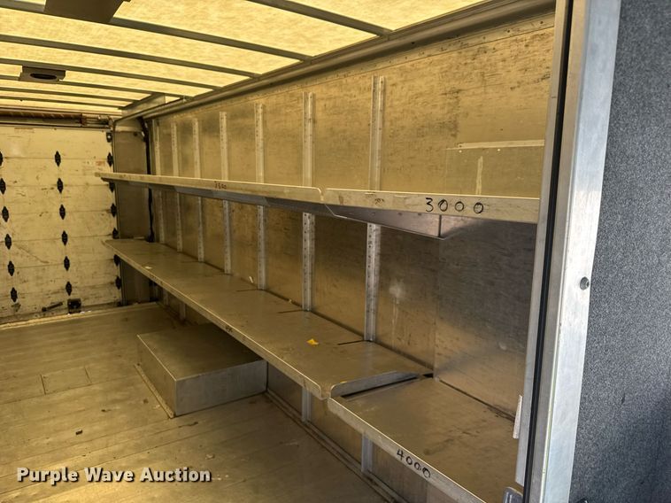 image for item YA0320 2021 Ford delivery truck