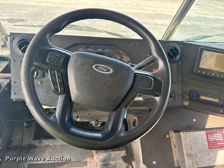 image for item YA0320 2021 Ford delivery truck