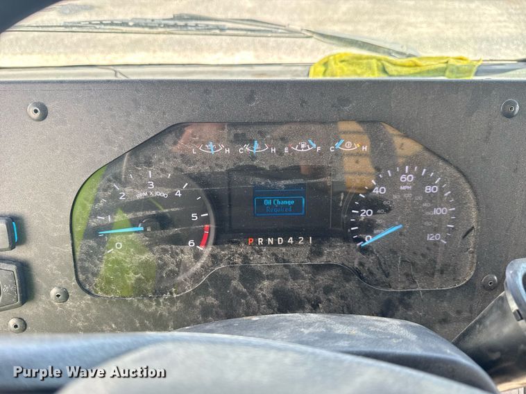 image for item YA0320 2021 Ford delivery truck