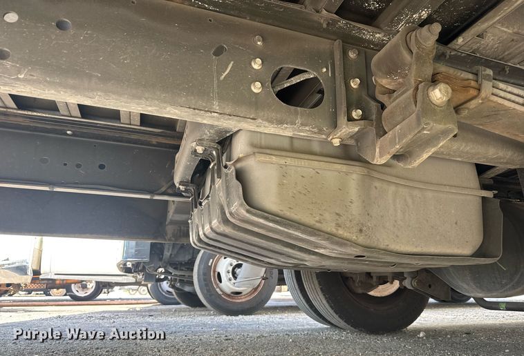 image for item YA0320 2021 Ford delivery truck