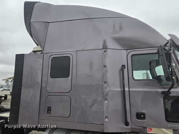 image for item YA0365 2023 Mack Anthem semi truck