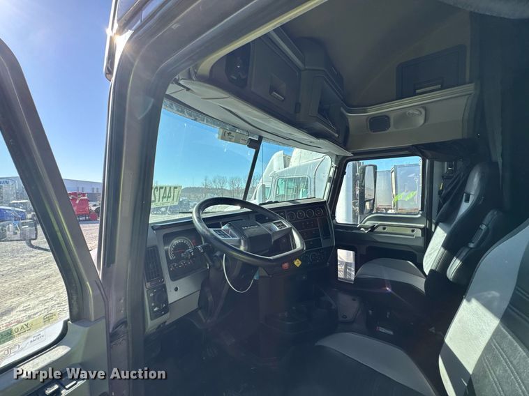 image for item YA0365 2023 Mack Anthem semi truck