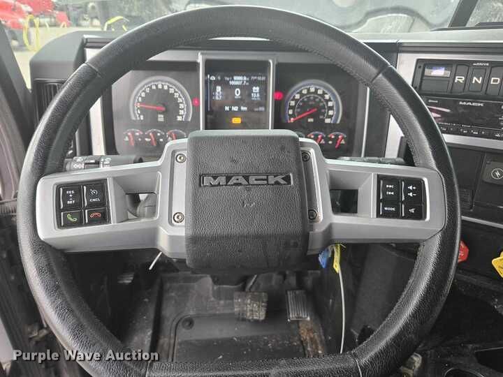 image for item YA0365 2023 Mack Anthem semi truck