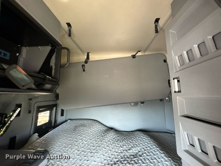 image for item YA0365 2023 Mack Anthem semi truck