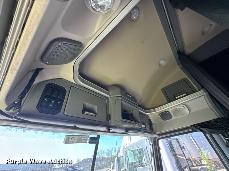 image for item YA0365 2023 Mack Anthem semi truck