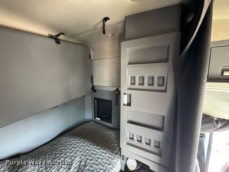 image for item YA0365 2023 Mack Anthem semi truck