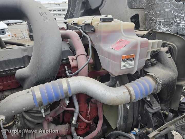 image for item YA0365 2023 Mack Anthem semi truck