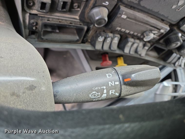 image for item YA0401 2019 Kenworth T680 semi truck