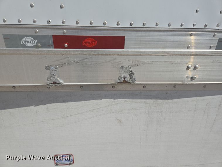 image for item YA0452 2015 Utility Trailers dry van trailer